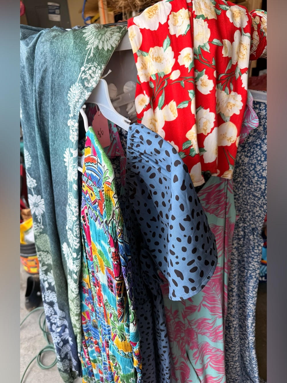 Lot of 6 jumpsuits Size med/large